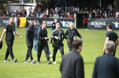 Tribünlere küfür eden Arda Turan'a göre yaşananların tek sorumlusu var