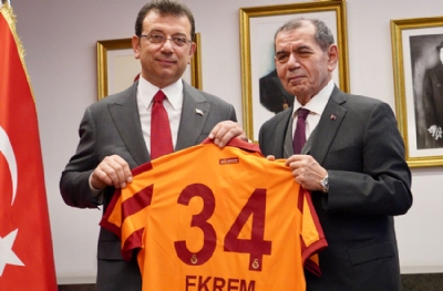 Dursun Özbek, Murat Kurum'la yakınlaşmasına İmamoğlu'nun yanında cevap verdi