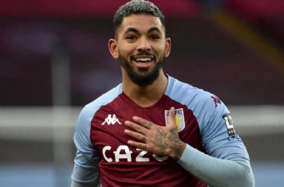 Newcastle'ın hedefi Douglas Luiz