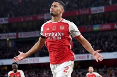 Saliba rakipten fazla pas attı