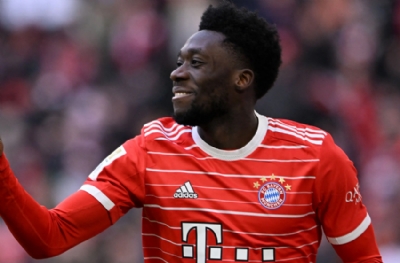 Real Madrid Alphonso Davies'i ucuza kapatacak