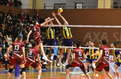 Fenerbahçe Parolapara - Kuşgöz İzmir Vinç Akkuş Belediyespor: 2-3