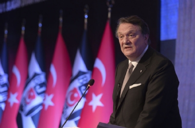 'Salıncaktaki Kartal' kavgası bitmiyor! Arat'tan Galatasaray'a gönderme