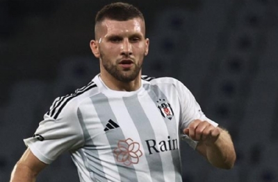 Rebic, Beşiktaş'ı soydu soğana çevirdi! Alacağı 3 milyon euro'yu geçti