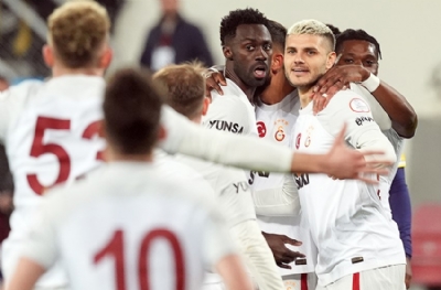 'Hakemlerden Galatasaray'a destek!' 80'den sonra çalınan penaltı düdükleri