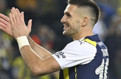 Resmen Tadic bu işin ustası