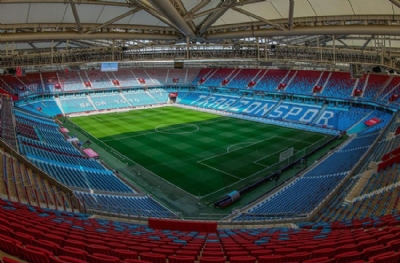 Trabzonspor taraftarından Fenerbahçe derbisine rağbet yok! Biletler elde kaldı