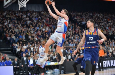 LDLC ASVEL - Anadolu Efes maç sonucu: 84-80