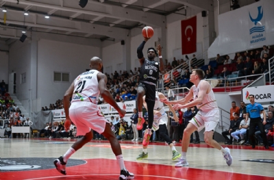 Aliağa Petkimspor - Beşiktaş Emlakjet: 58-70 (MAÇ SONUCU)