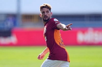 Mertens'in karakter göndermesi