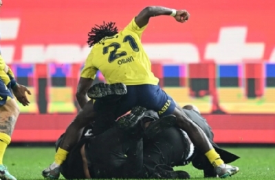 Osayi-Samuel en iyi tanıyanlardan birisi anlattı! 'Eğer bir taraftarı dövüyorsa...'
