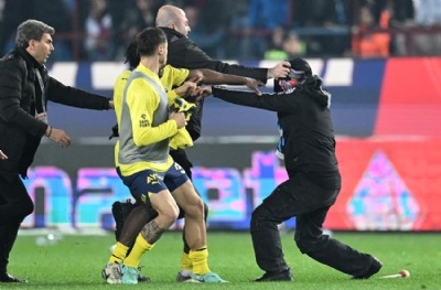 Trabzonspor yönetiminden holiganlara destek! Her türlü hukuki destek sağlanacak!