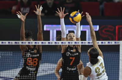 Eczacıbaşı Dynavit - VakıfBank maç sonucu: 3-2