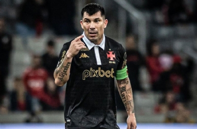 Gary Medel, sportif direktörü kovdurdu