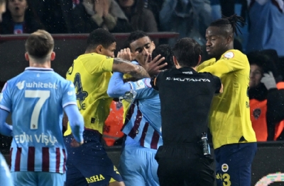Trabzonspor-Fenerbahçe kavgası yılların dostluğunu bitirdi! İki yıldız artık küs
