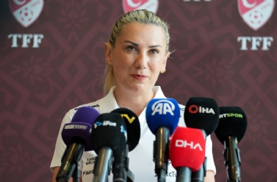 Necla Güngör Kıragası: Ulusumuzu en iyi şekil temsil edeceğiz