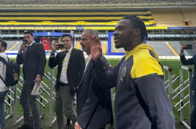 Fenerbahçeliler, Saracoğlu'na toplanıyor! En büyük ilgi Osayi-Samuel'in üzerinde