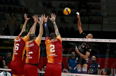 Halkbank - Galatasaray HDI Sigorta: 3-0 (MAÇ SONUCU)