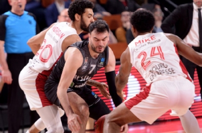 Beşiktaş finalin eşiğinden döndü! Olsun canınız sağolsun