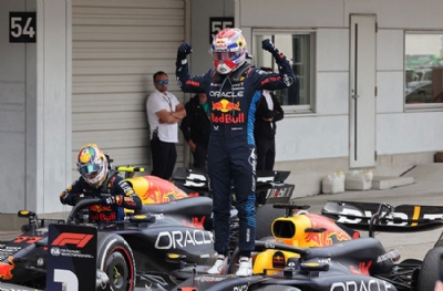 Japonya’da zafer Verstappen’in