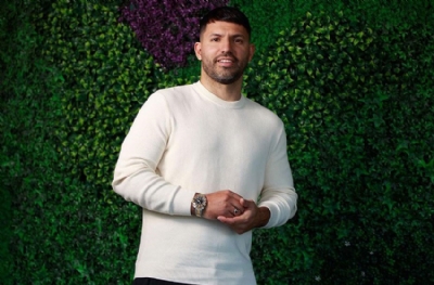 Agüero 10 bin doları bastı 