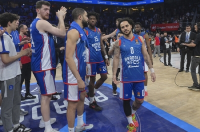 Anadolu Efes - Kızılyıldız maç sonucu: 100-55