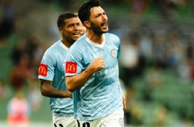 Tolgay Arslan'a ne olmuş böyle!