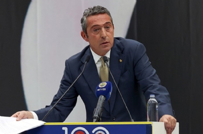 Ali Koç'un Cumhurbaşkanı ile verdiği poz 'yabancı VAR' krizi çıkardı