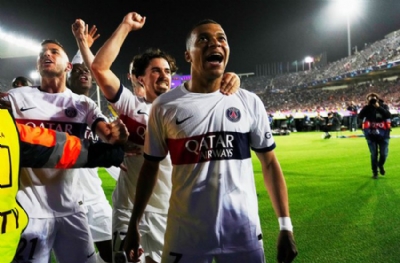 Barcelona - PSG: 1-4 (MAÇ SONUCU)