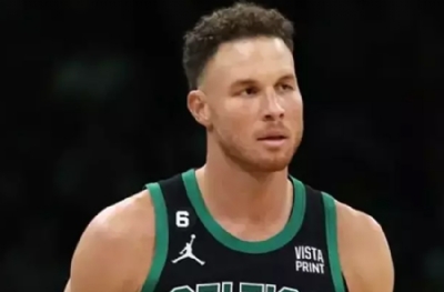 Blake Griffin resmen bıraktı