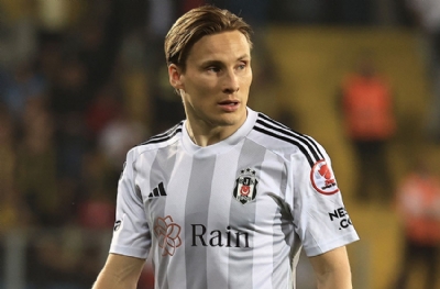 Jonas Svensson: Ortada oynadık