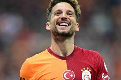 Mertens'in istediği rakamı tartışmayalım! Ne istiyorsa verilsin gitsin