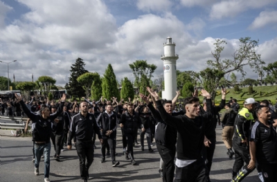 Beşiktaş taraftarı Kadıköy'de