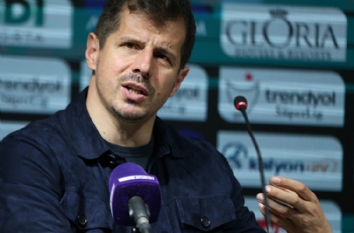 Emre Belözoğlu oyundan da sonuçtan da memnun