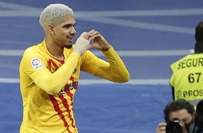 Manchester United'ın stoper planı belli oldu