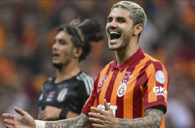  Mauro Icardi'den Edin Dzeko'ya çalım!
