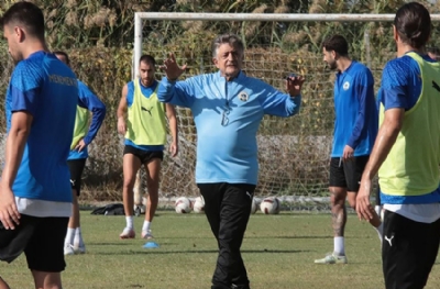 Şifresiz verilen maçta Yılmaz Vural'dan kahreden son