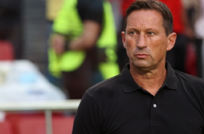 Beşiktaş'ın gündeminde olduğu iddia edilen Roger Schmidt teklifi açıkladı