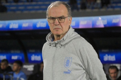 Bielsa'nın çılgınlıkları devam ediyor! Amatör takımın golcüsünü milli takıma çağırdı