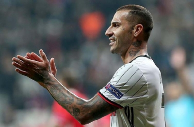 Hasan Arat'la kritik görüşme! Quaresma Şenol Güneş'i duyurdu...