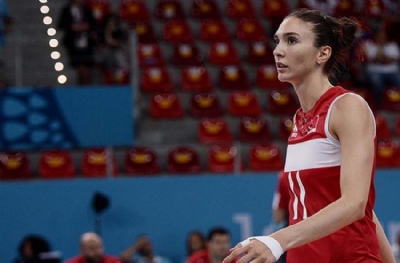 Naz Aydemir Akyol, yeni sözleşme imzaladı