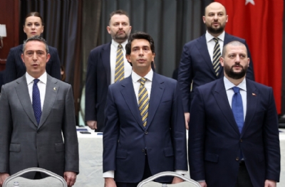 Ali Koç'un prensinden Aziz Yıldırım'a tarihi mesaj! 'Beni listene yaz başkan'