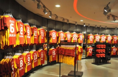23 yıl önce kuruldu! Şimdi Galatasaray'ı ihya ediyor! 1 milyar lirayı aştı