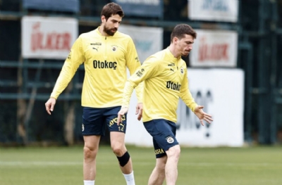Fenerbahçe'de derbi hazırlıkları başladı! Luan Peres ortaya çıktı