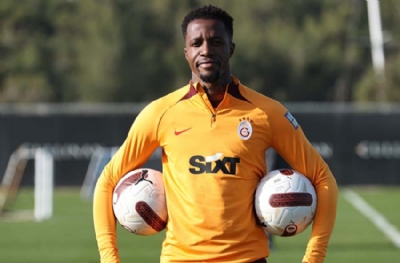 Galatasaraylı Wilfried Zaha'ya ırkçı saldırı!