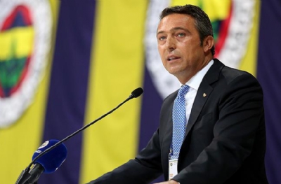 Ali Koç harıl harıl ikna etmeye çalışıyor! Aziz Yıldırım'a karşı koz olacaklar