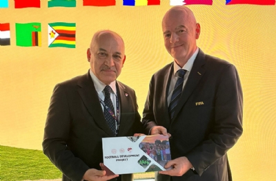 Bangkok'a damga vurdu! Büyükekşi anlattı FIFA Başkanı Infantino dinledi