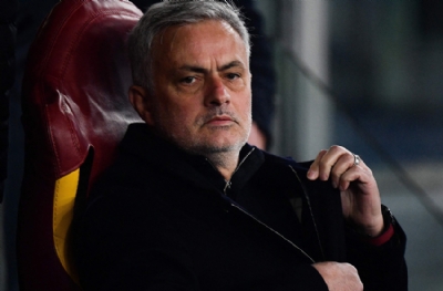 Mourinho'yu Beşiktaş'a Koç getirecek! Hasan Arat aradı başkan söz verdi