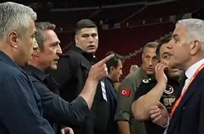 'Emniyet güçleri trafiği durdurdu! Ali Koç'un Aslantepe'ye girmesini sağladı'