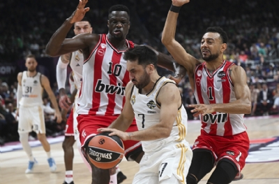 Real Madrid - Olympiakos maç sonucu: 87-76